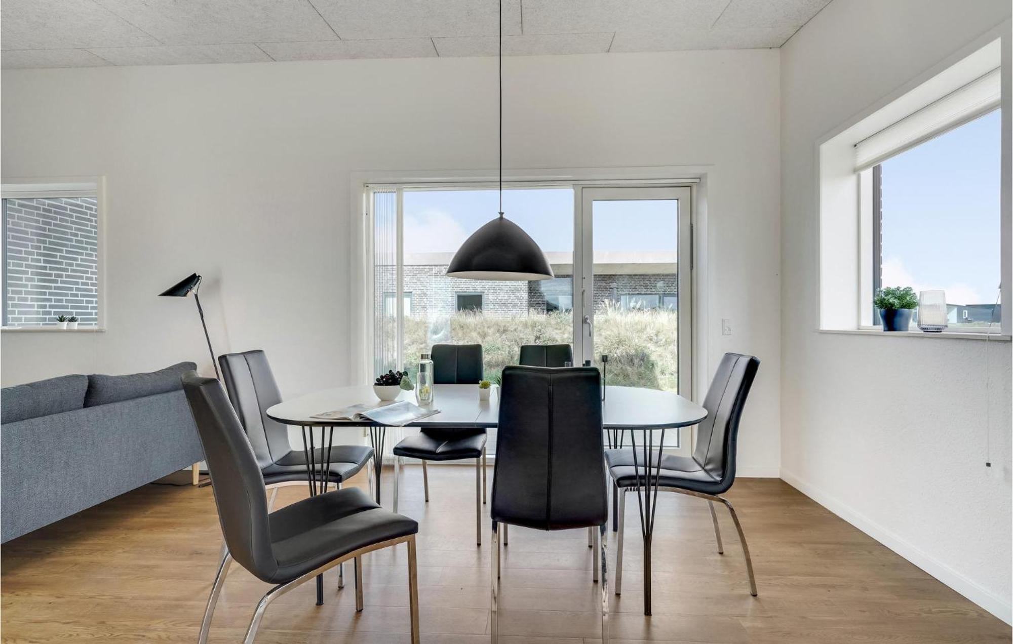 Gorgeous Home In Ringkobing With House A Panoramic View Sondervig Luaran gambar